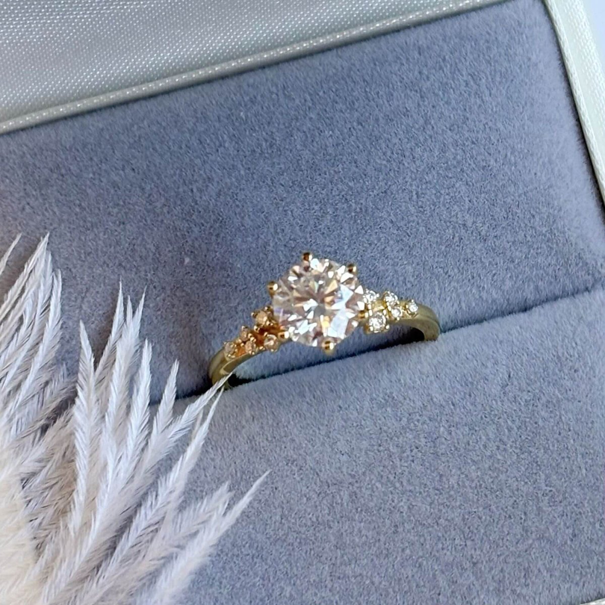 Anillo Dalia 10k moisanita 1.2ct con certificado GRA - Imagen 7