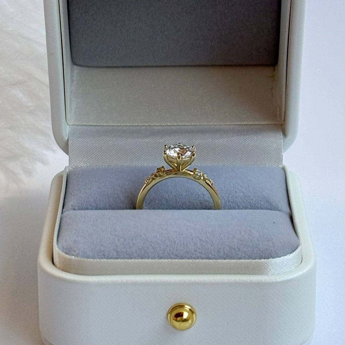 Anillo Dalia 10k moisanita 1.2ct con certificado GRA - Imagen 6