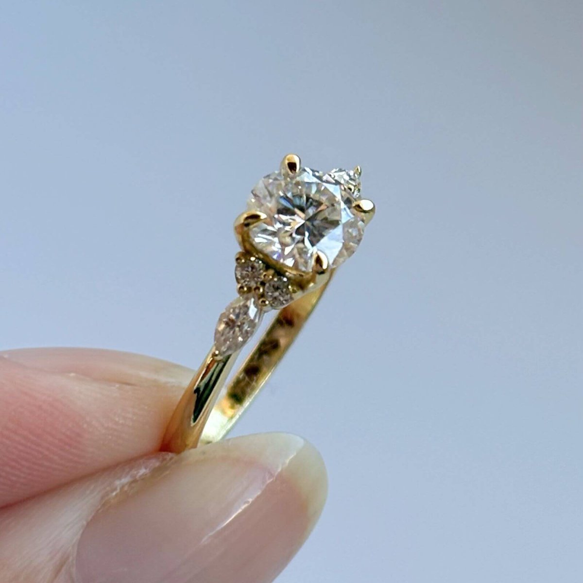 ANILLO AURORA MOISANITA 1.0CT CON CERTIFICADO GRA - Imagen 7