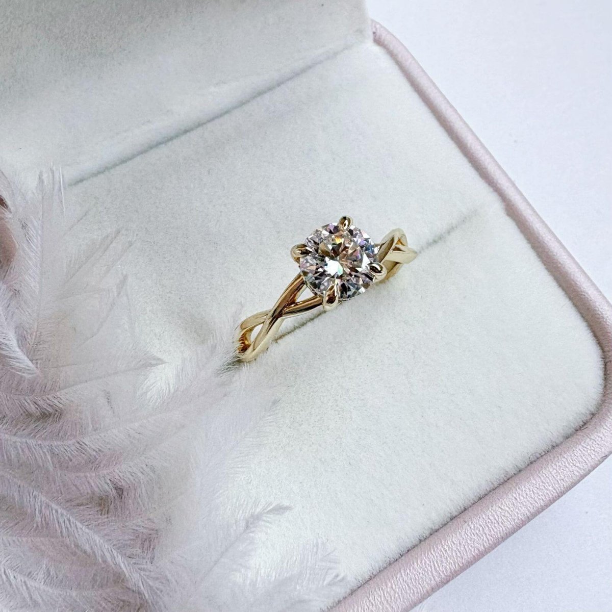 Anillo Florencia 14k moisanita 1.0ct con certificado GRA - Imagen 5