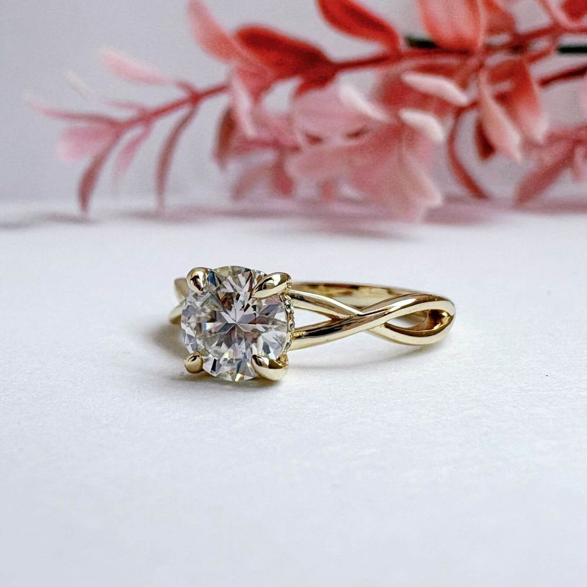 Anillo Florencia 14k moisanita 1.0ct con certificado GRA - Imagen 4
