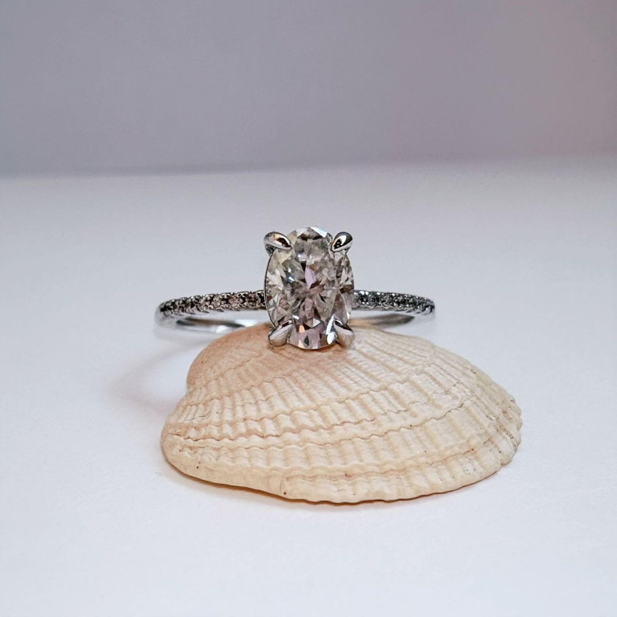 Anillo Promise 14k Moisanita Oval 1.0ct Con Cerfificado GRA - Imagen 9