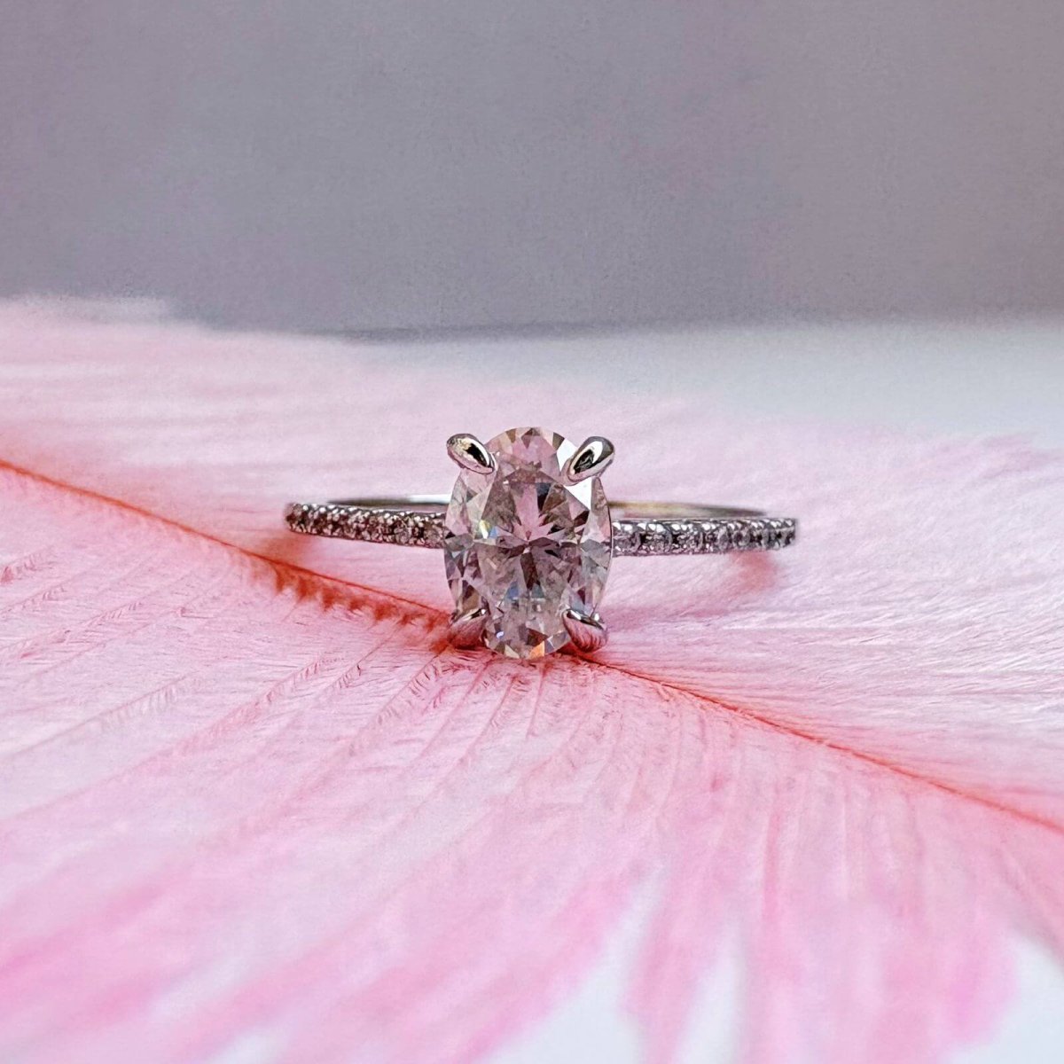 Anillo Promise 14k Moisanita Oval 1.0ct Con Cerfificado GRA - Imagen 3