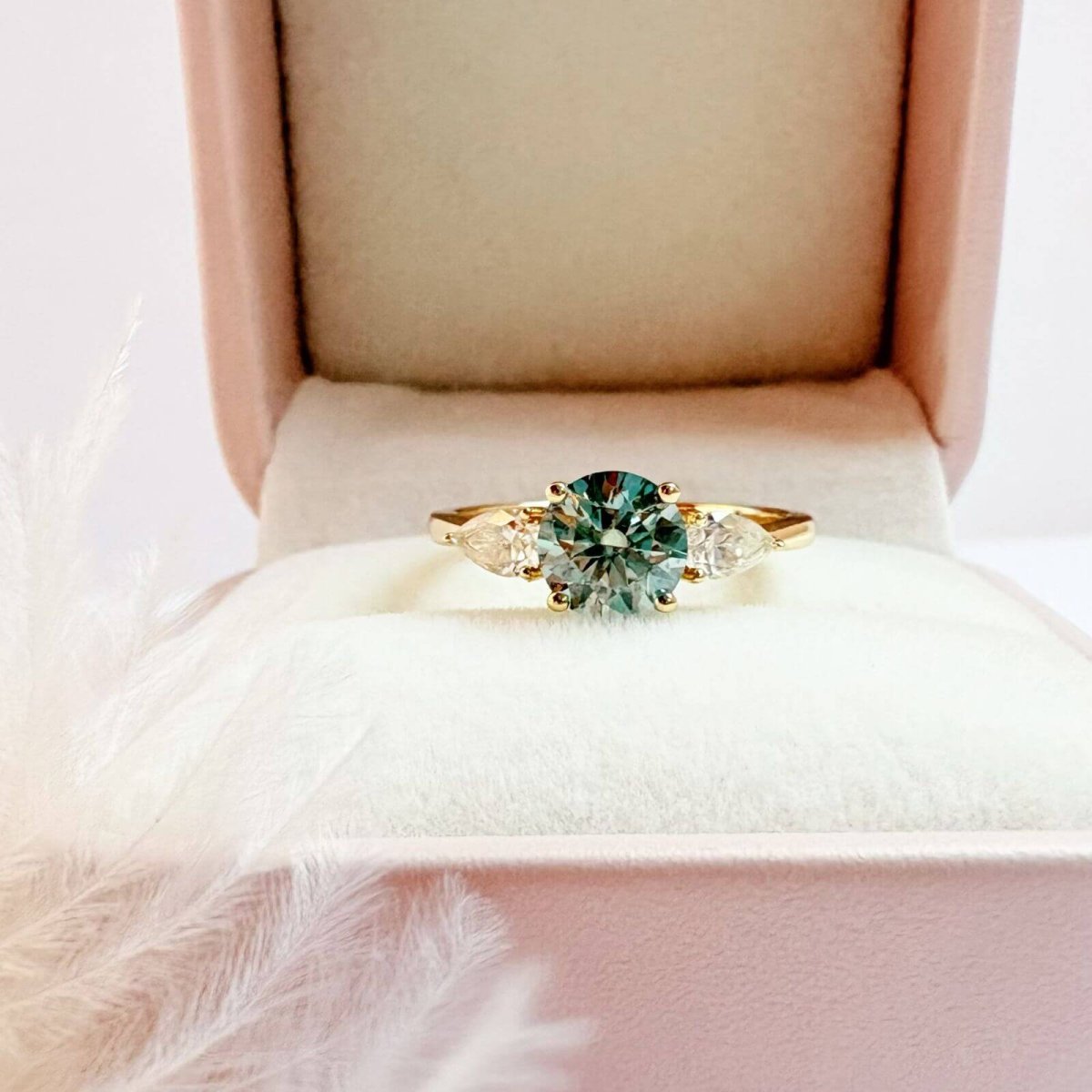 Anillo Serena 10K Moisanita Cyan 1.0ct Con Cerfificado GRA - Imagen 6