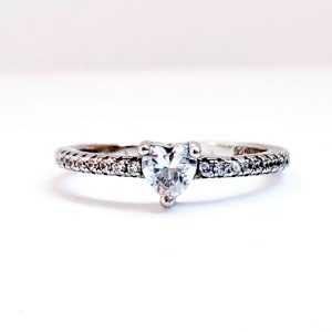 Anillo Colette