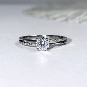 Anillo Elise