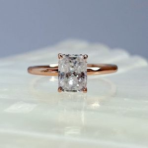 Anillo Amelie 14k Moisanita Radiante 2.0ct Con Certificado GRA