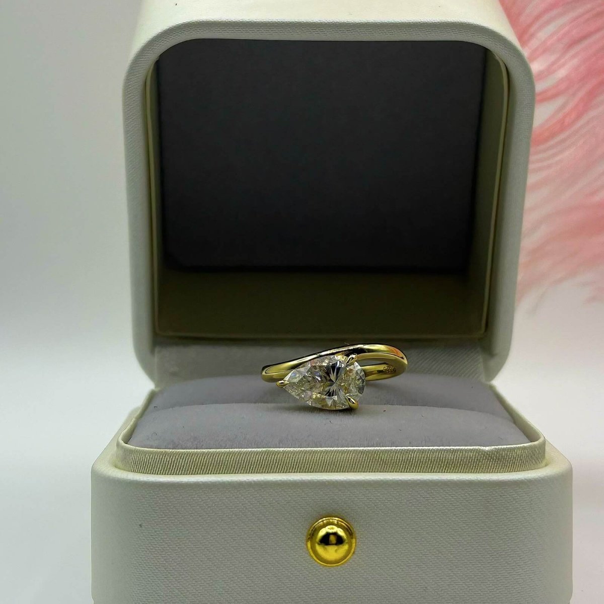 Anillo Danesa Moisanita Pera 3.0CT Con Certificado GRA - Imagen 7