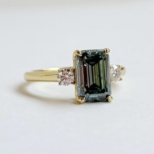 Anillo Camila 14k Moisanita Cyan Esmeralda 2.5CT Con Certificado GRA