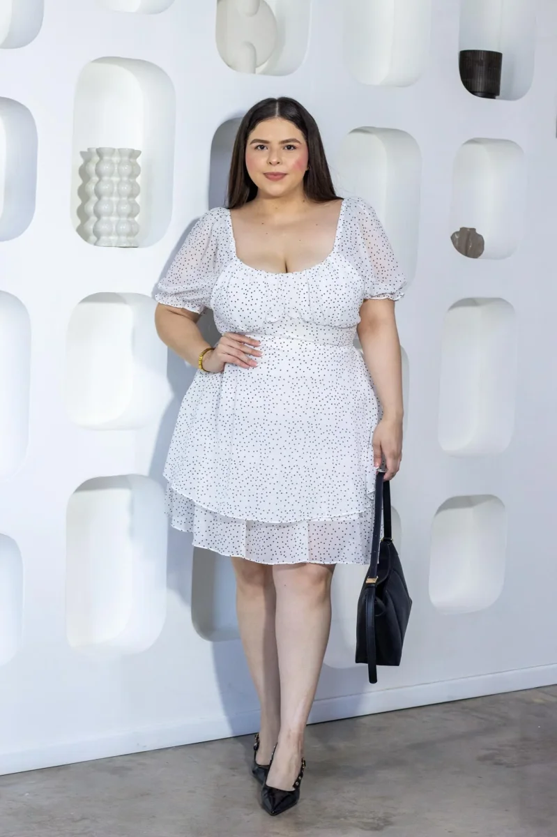 Vestido Gasa Polka Curvy Blanco con Puntos Negros - Imagen 4