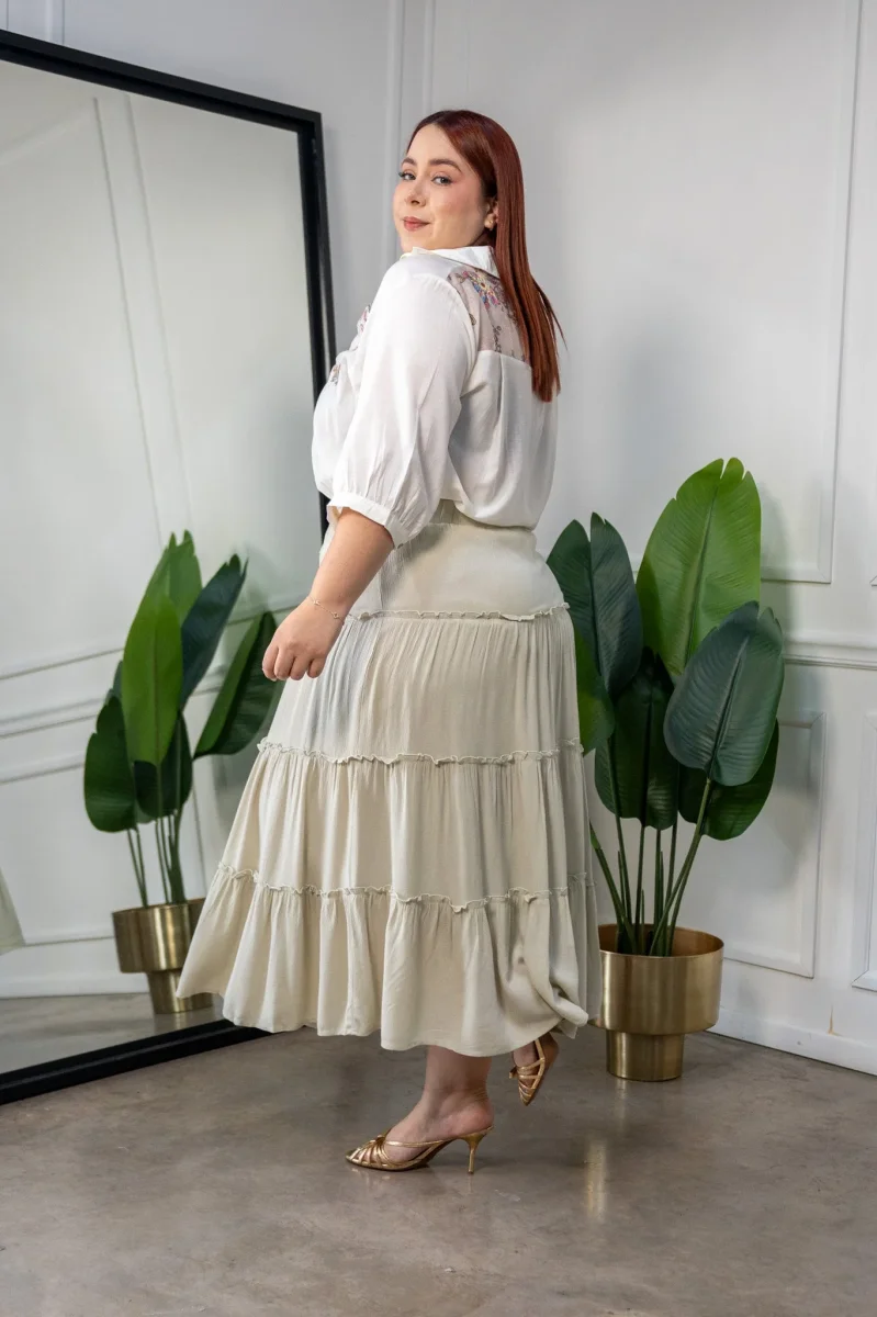 Maxi Falda Curvy Con Volados Verde Olivo - Imagen 5
