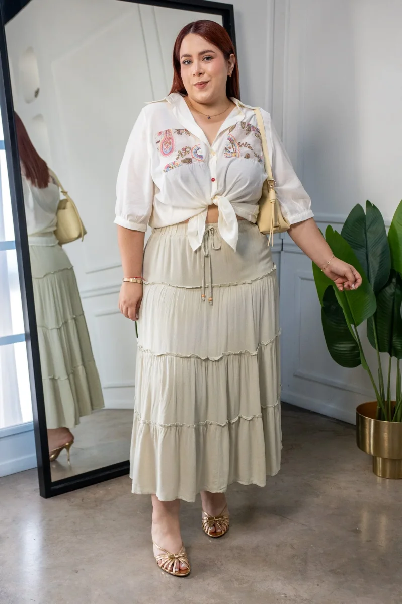 Maxi Falda Curvy Con Volados Verde Olivo - Imagen 4