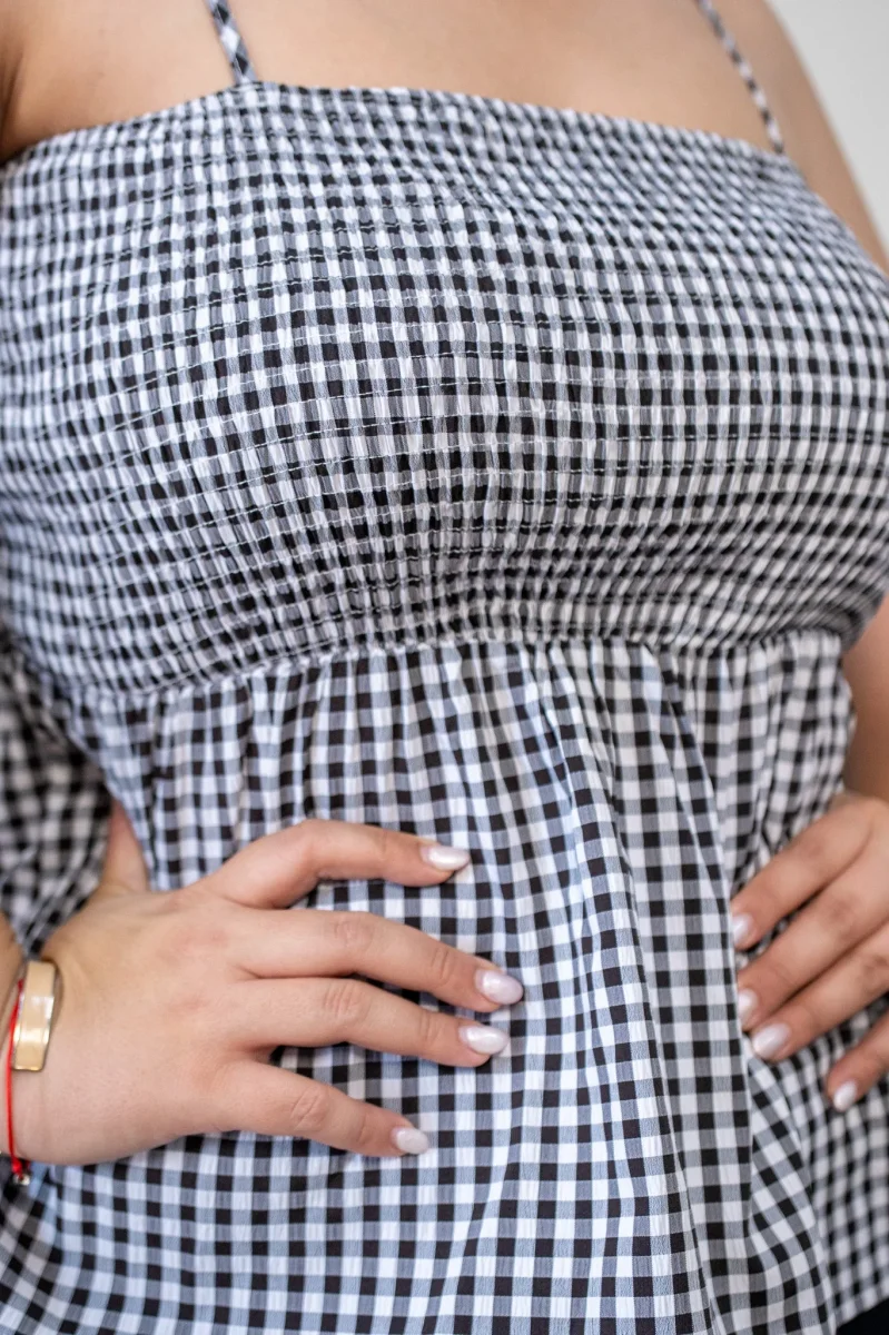 Blusa Curvy Tirantes Print Cuadros Negro - Imagen 6