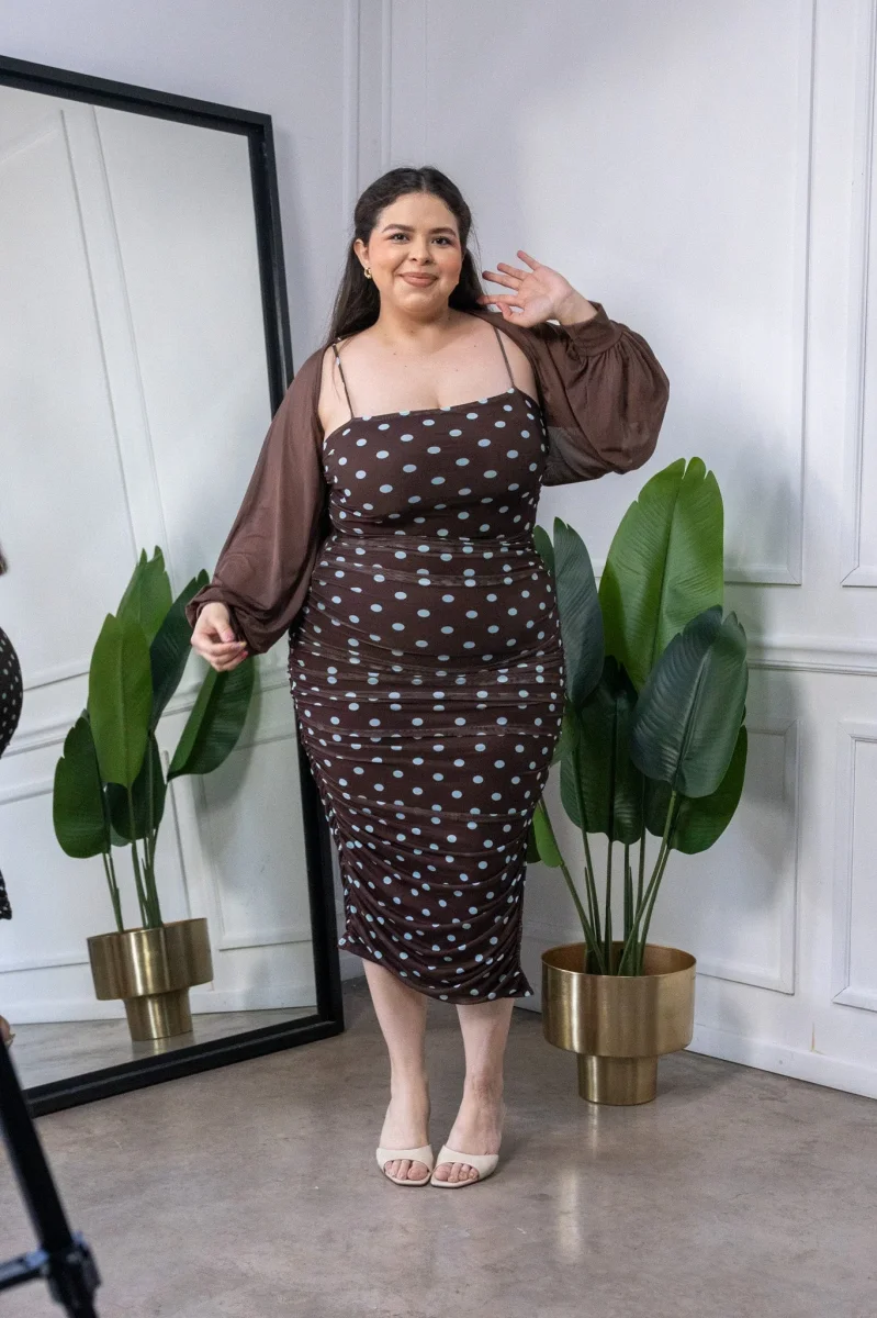 Vestido Midi Curvy Mesh Polka Dots Café - Imagen 6