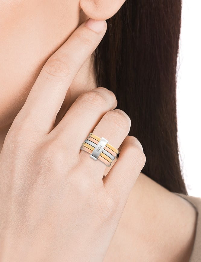 Anillo Viceroy Chic múltiple en tres tonos. - Imagen 3