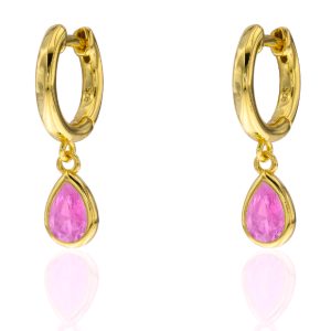 Aros dorados con lagrima rosa.