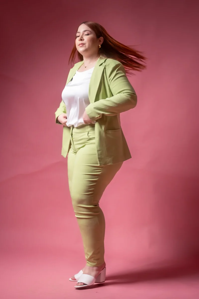 Blazer Curvy Vestir Stretch Verde Sofisticado Profesional - Imagen 4