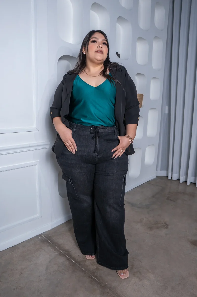 Blusa Curvy Tirantes Satín Brillo Sutil Clásica Femenina - Imagen 8