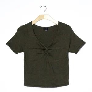 Blusa Curvy Corta Cruzada Olivo Elegante