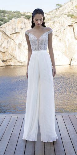 Pantalón de novia plisado en gasa para boda o preboda. - Imagen 4
