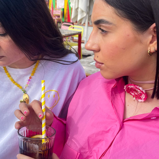 Collar Flor Crochet Rosa - Imagen 3
