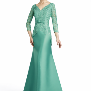 Vestido largo de Madrina con cuerpo de Guipur.