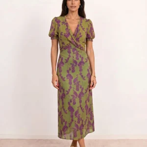 Vestido midi estampado con tirantes
