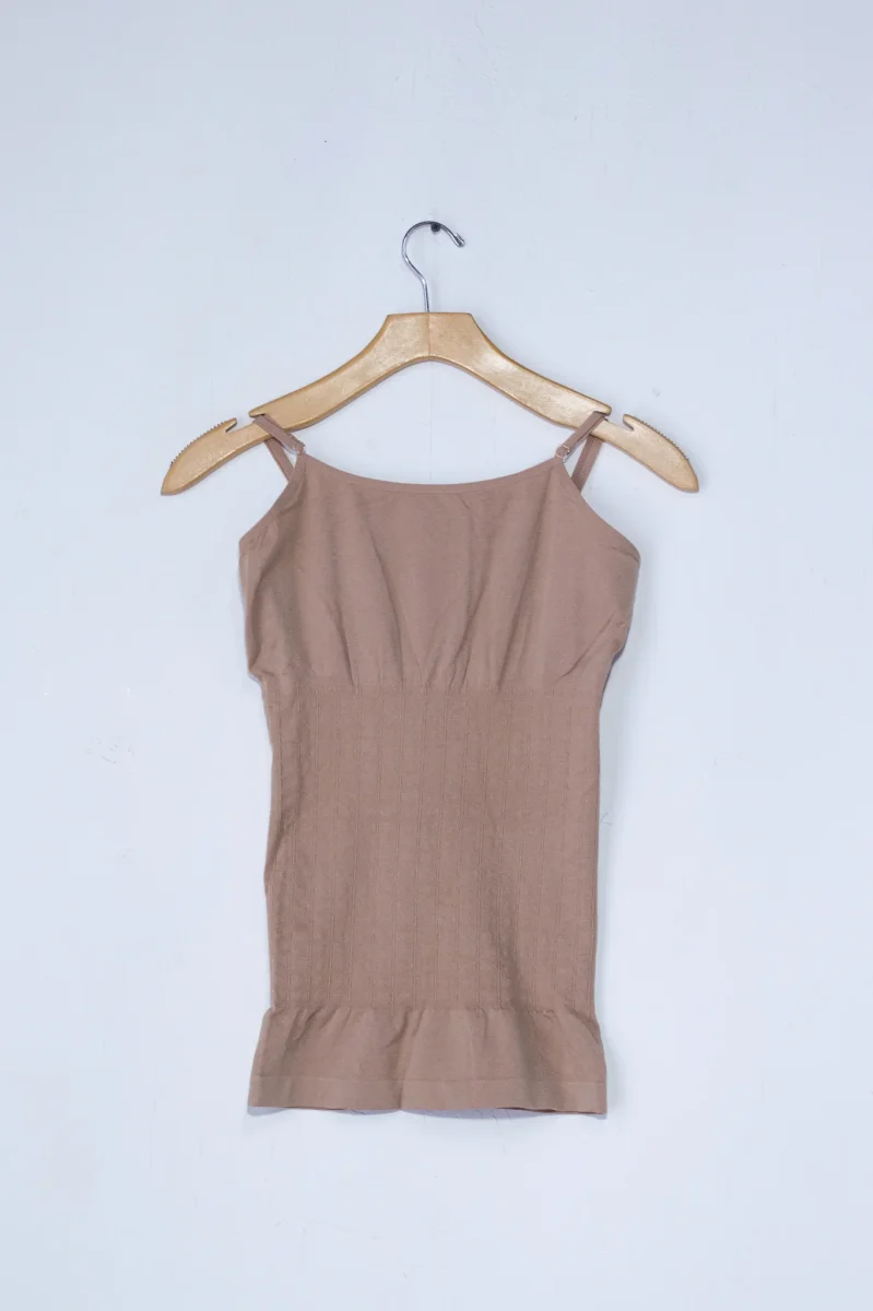 Blusa Faja Curvy con Tirantes Ajustables Control Suave - Imagen 6