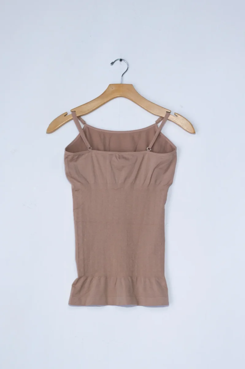 Blusa Faja Curvy con Tirantes Ajustables Control Suave - Imagen 7