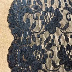 Mantilla Negra de Encaje.