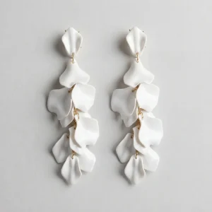 Pendientes de Gotas con Pétalos de Orquídea