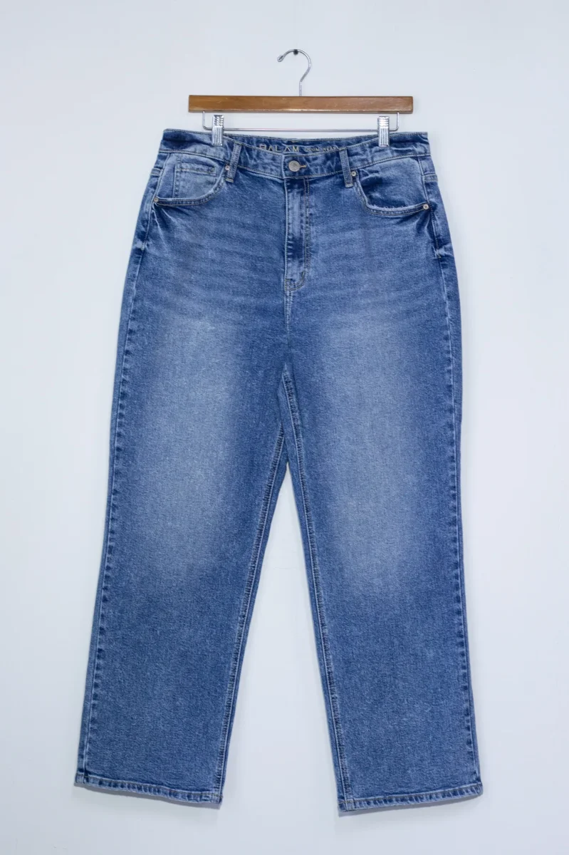 Jeans Curvy Recto Liso Claro Deslavado Casual Estiliza - Imagen 2
