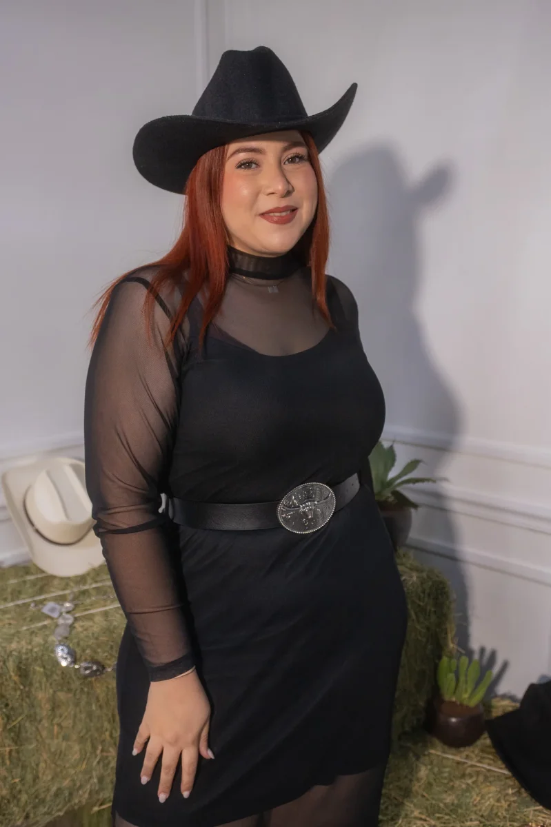 Maxi Vestido Curvy Mesh Negro Statement Eventos Sofisticado - Imagen 5