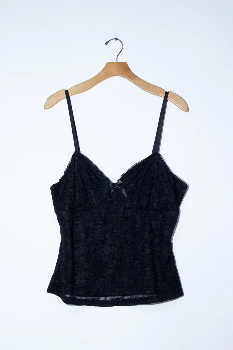 Blusa Curvy Tirantes Moño Negro Elegante - Imagen 2